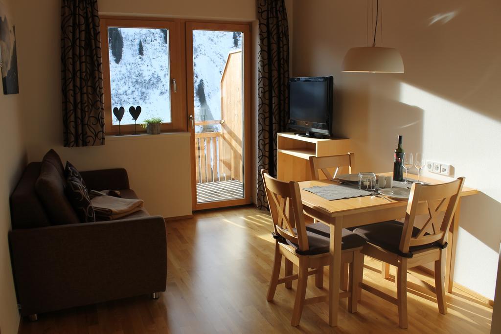 דאמואלס Appartements Aurora מראה חיצוני תמונה
